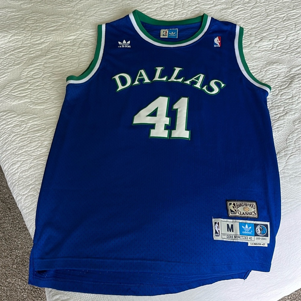 Dallas Mavericks Dirk Nowitzki #41 Throwback Jersey Shirt Kit